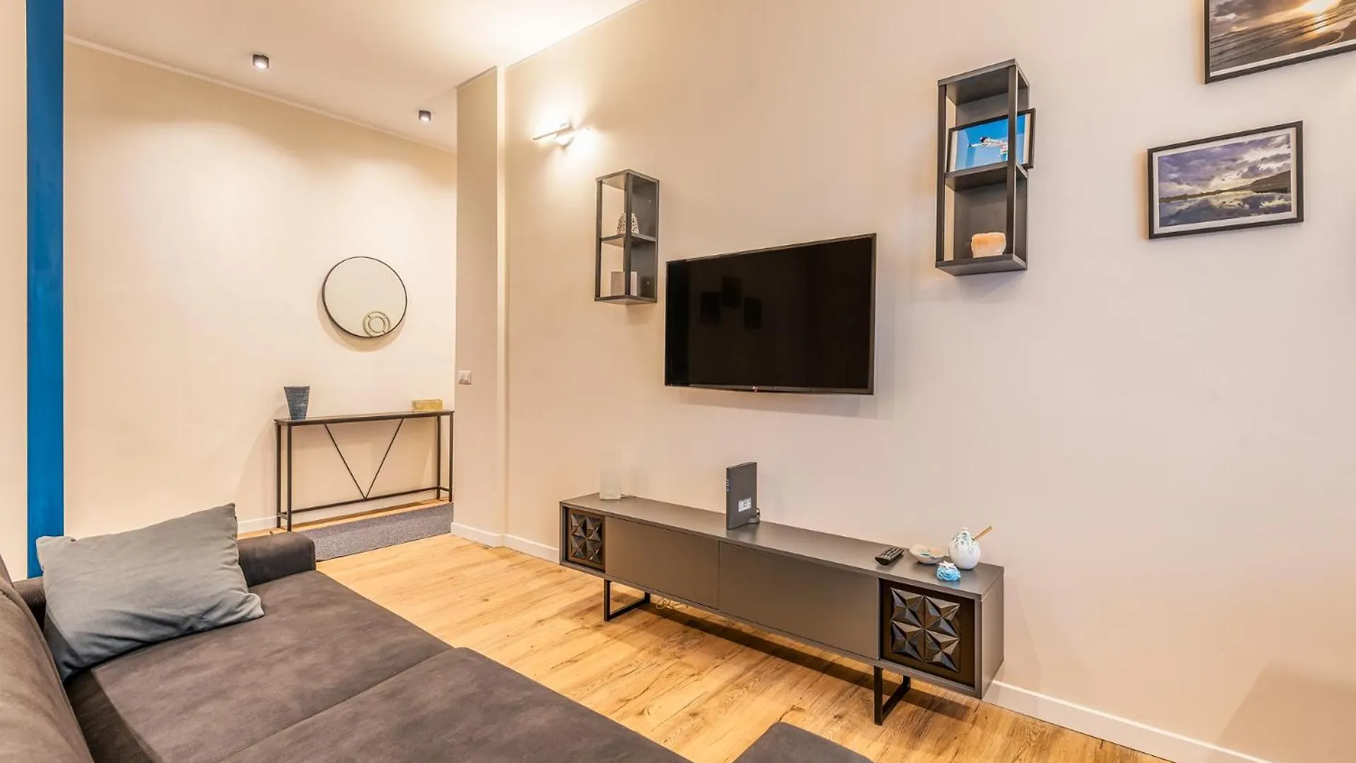 City Center - 5 Min From Duomo And Linate Airport Milán 0*,